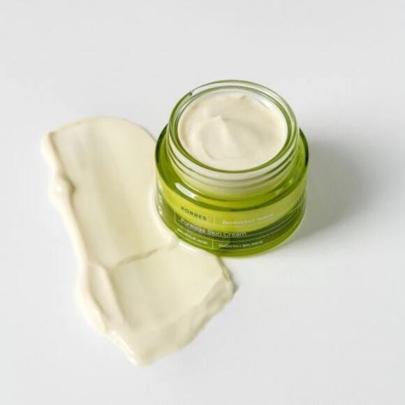 KORRES SANTORINI GRAPE PORELESS SKIN CREAM 1.35 oz. - New In Box - Picture 2 of 5